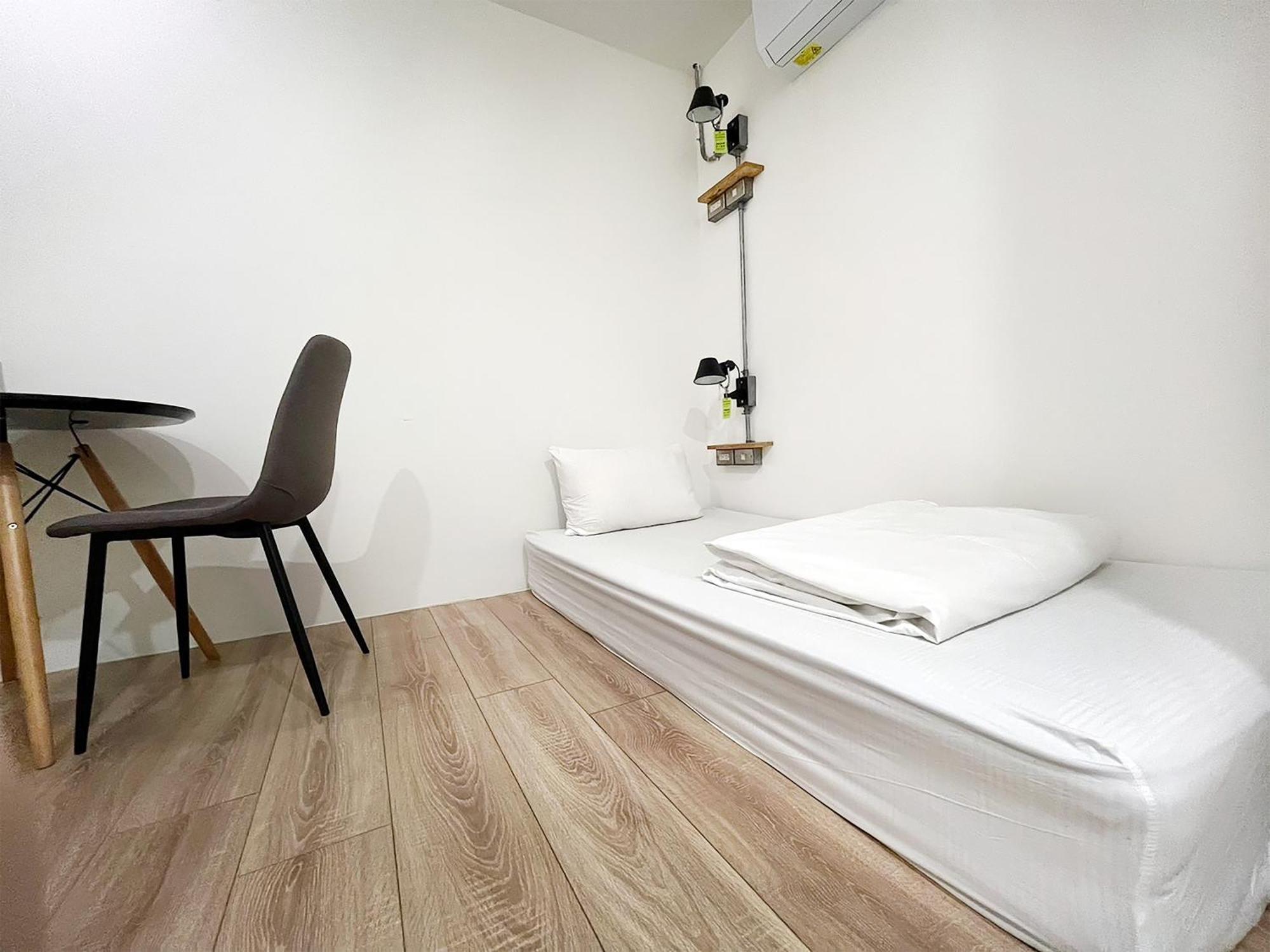 Light Hostel Chiayi Exterior foto